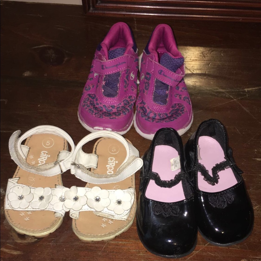 Size 5 and 6 1/2 toddler shoes